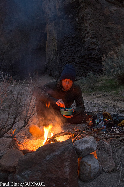 owyhee-river-expedition-2016-campfire
